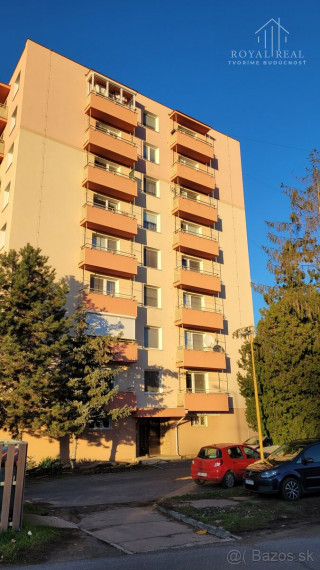 Fiľakovo - 1-izbový byt 38 m2 s balkónom v TOP lokalite centra mesta