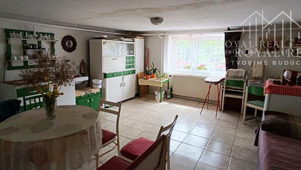 ČESKÉ BREZOVO-RD,131 m2 2x GARÁŽ pozemok 1181m2I IHNEĎ k nasťahovaniu