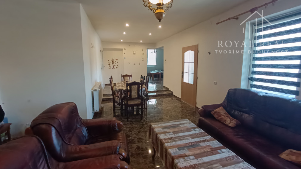 PRÍZEMNÝ RODINNÝ DOM LUČENEC