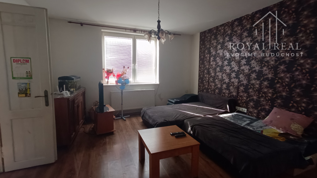 PRÍZEMNÝ RODINNÝ DOM LUČENEC