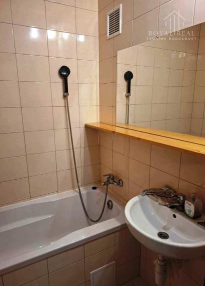 Rúbanisko I - 2 - izbový byt 46 m2, BALKÓN, čiastočná rekonštrukcia, KRÁSNY VÝHĽAD na okolie