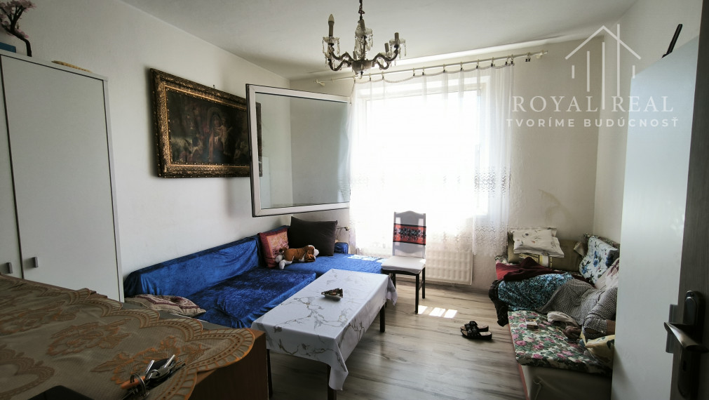 3 IZBOVÝ BYT LUČENEC