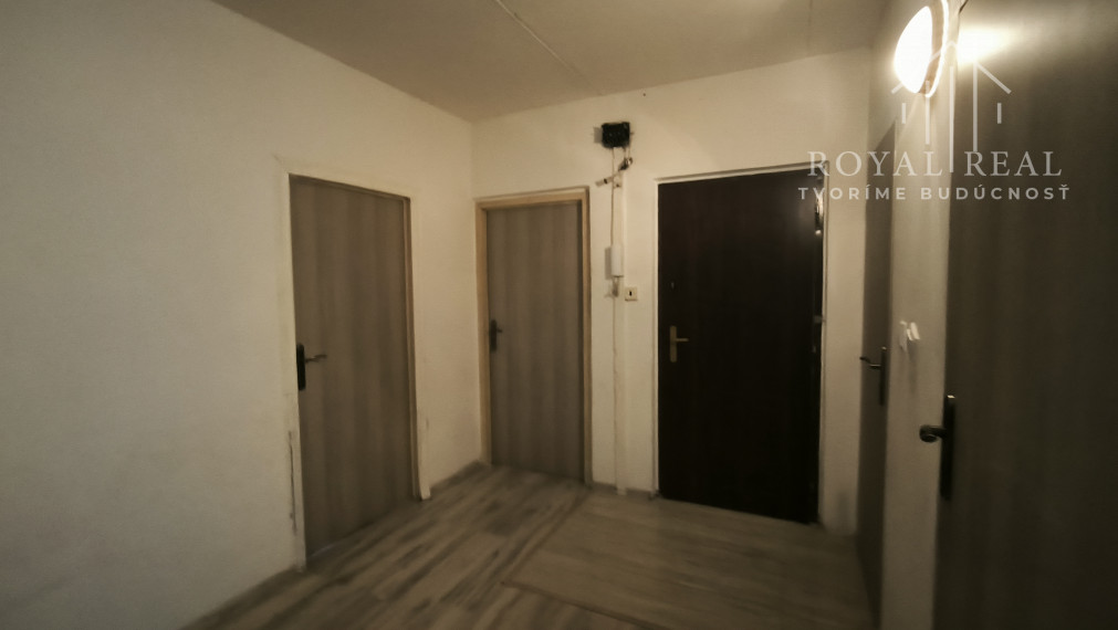 3 IZBOVÝ BYT LUČENEC