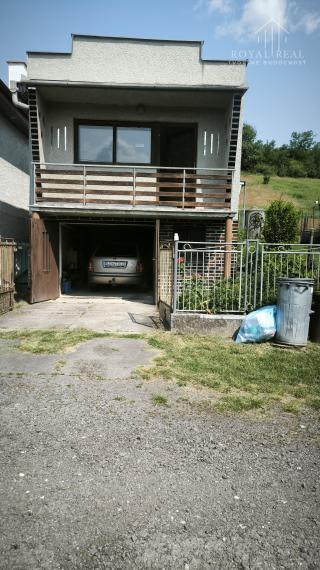 Menší rodinný dom - víkendový domček