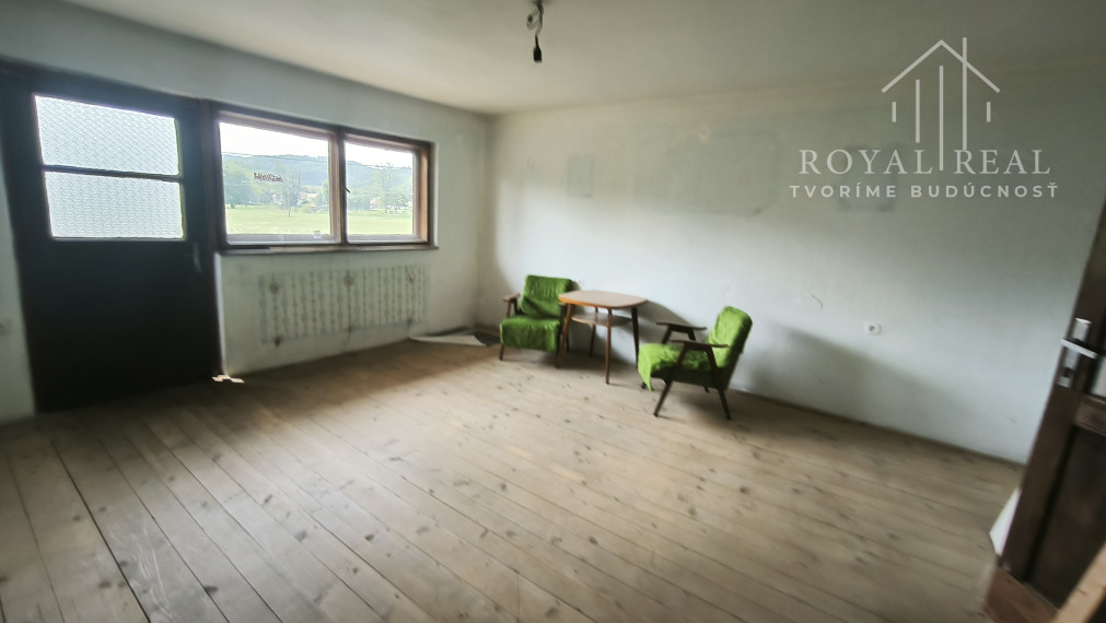 Menší rodinný dom - víkendový domček