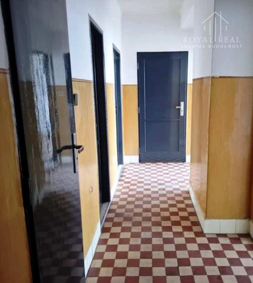 Ľ.Štúra 3-i byt, 77 m2 v jednej z najžiadanejších lokalít mesta !!!!