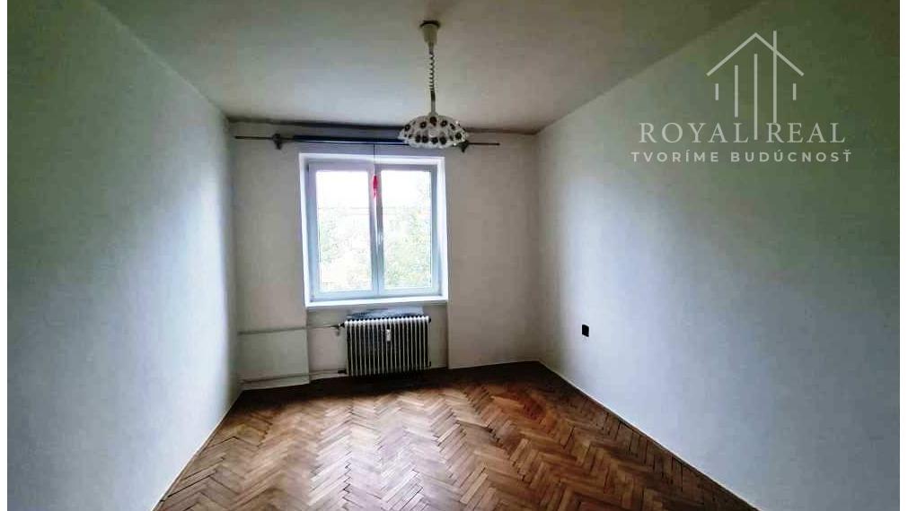 Ľ.Štúra 3-i byt, 77 m2 v jednej z najžiadanejších lokalít mesta !!!!