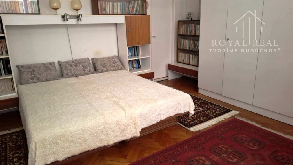 PANICKÉ DRAVCE - RD na pozemku 54 árov - ideálne farmárske bývanie na vidieku