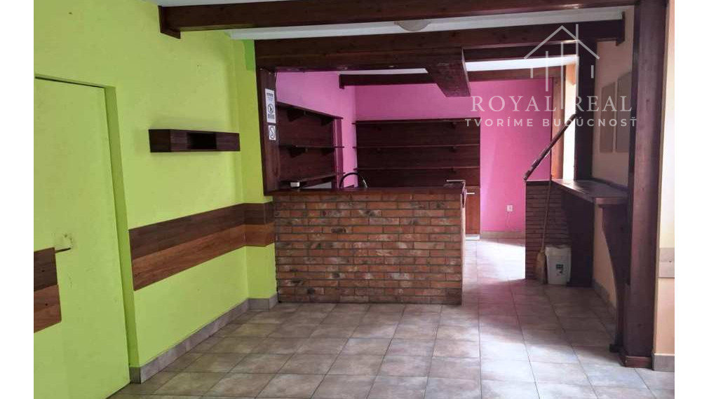 Atraktívny priestor na PODNIKANIE v STREDE MESTA LUČENEC