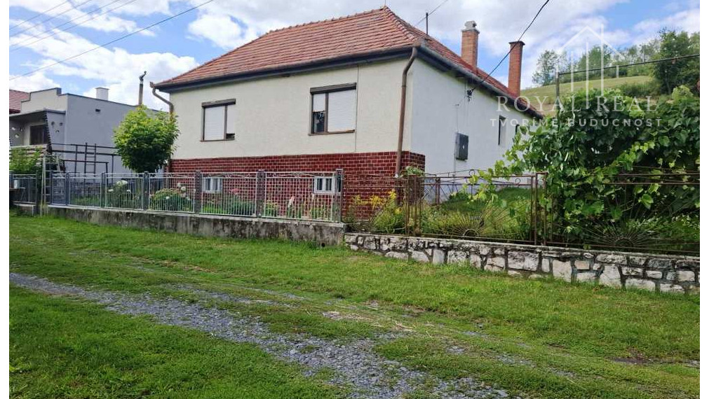 LIPOVANY  okr. Lučenec - 4-izbový DOM s príslušenstvom za SKVELÚ CENU