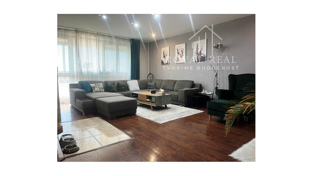 VIDINÁ okr. LUČENEC - RD 240 m2 , BAZÉN, TERASA, GARÁŽ - komplet zrekonštruovaný a zariadený