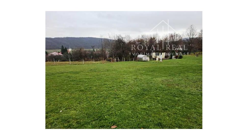 LUKOVIŠTIA okr. RIMAVSKÁ SOBOTA -  štýlovo zrekonštruovaná RODINNÁ USADLOSŤ 1,8 ha s bohatým zázemím