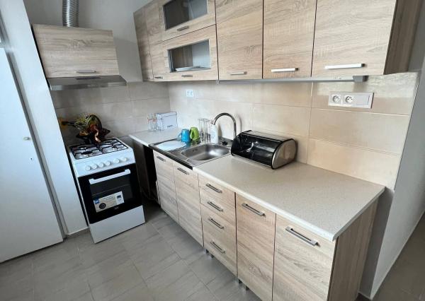 MALINOVSKÉHO - 2 a pol-izbový byt 62 m2,KOMPLETNÁ rekonštrukcia2 x BALKÓN, TOP lokalita