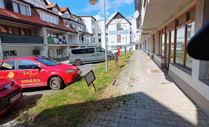 KOLONÁDA - bytový dom 202 m2 - PARKING pre 8 áut výnimočná INVESTIČNÁ PRÍLEŽITOSŤ - fotografia 1