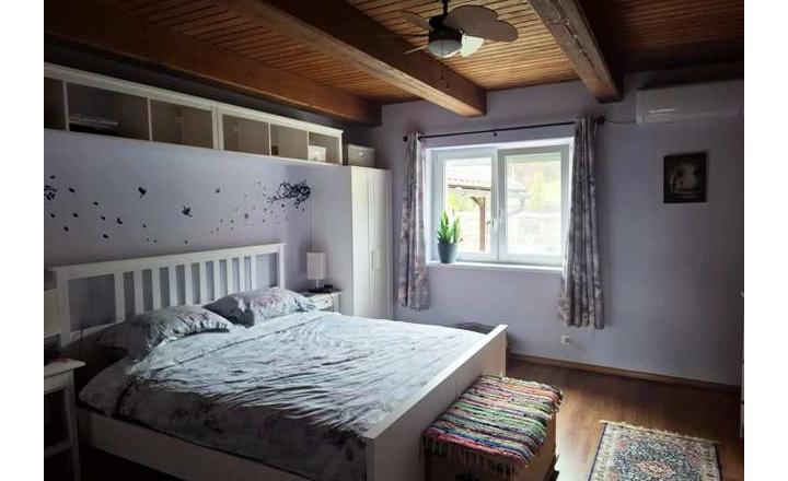 LUKOVIŠTIA okr. RIMAVSKÁ SOBOTA -  štýlovo zrekonštruovaná RODINNÁ USADLOSŤ 1,8 ha s bohatým zázemím - fotografia 10